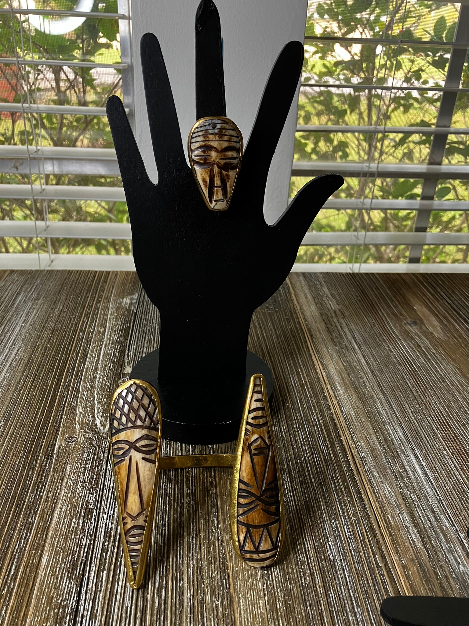African Mask Bracelet - Wood Finish